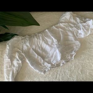Zaful white off the shoulder shirt crop top